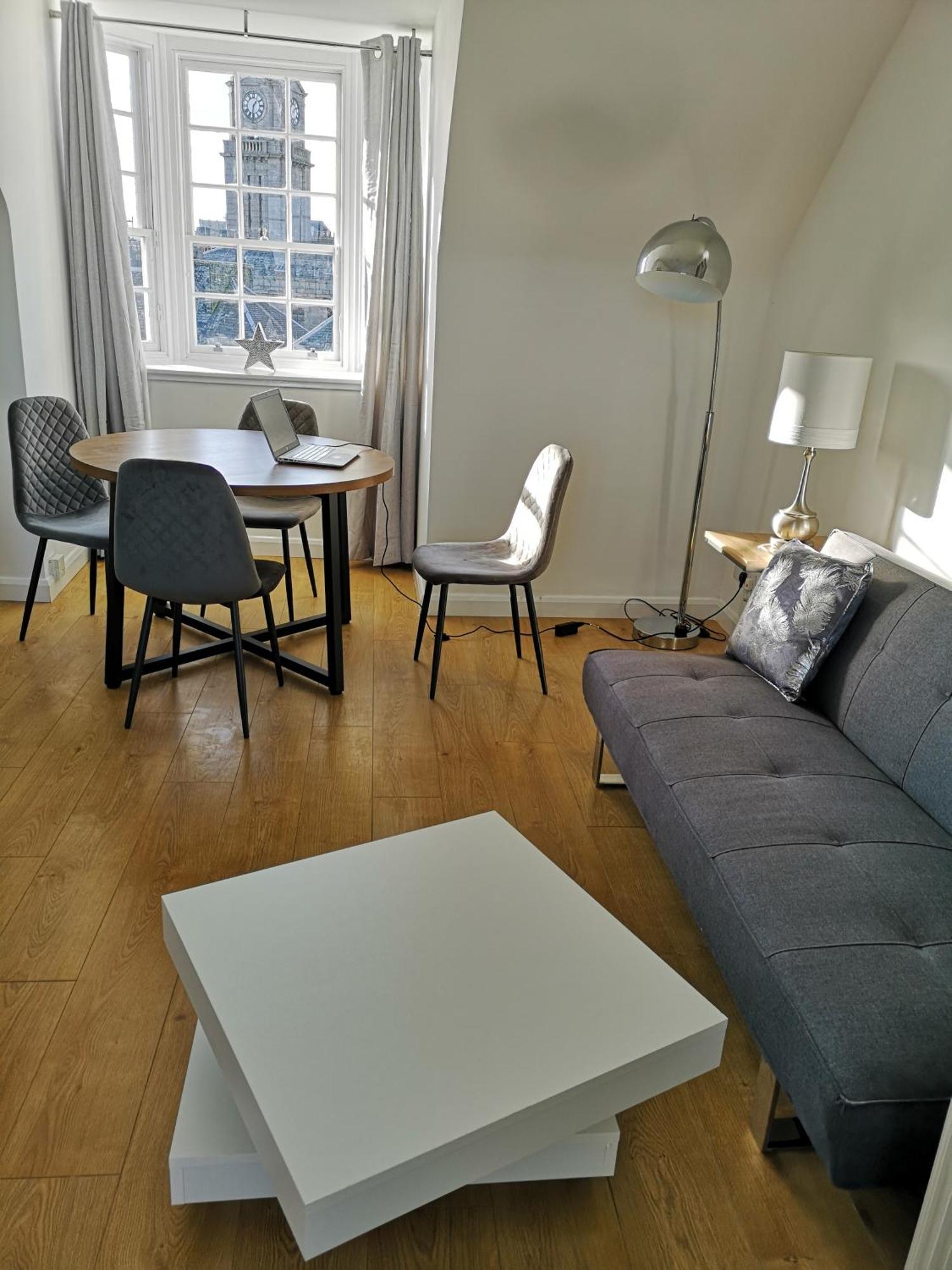 Historic, City Centre Apartment Aberdeen Rum bild